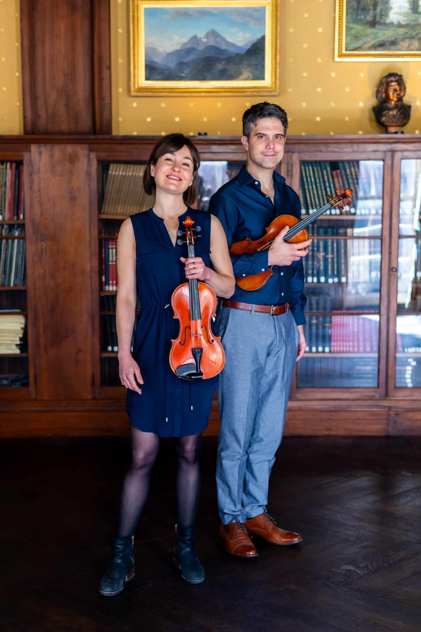 Nathan Gourley and Laura Feddersen performing
